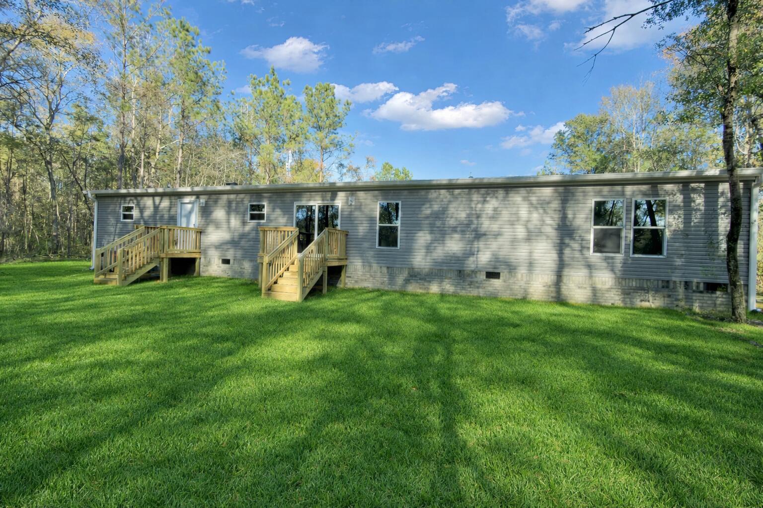 270 Saturn Lane