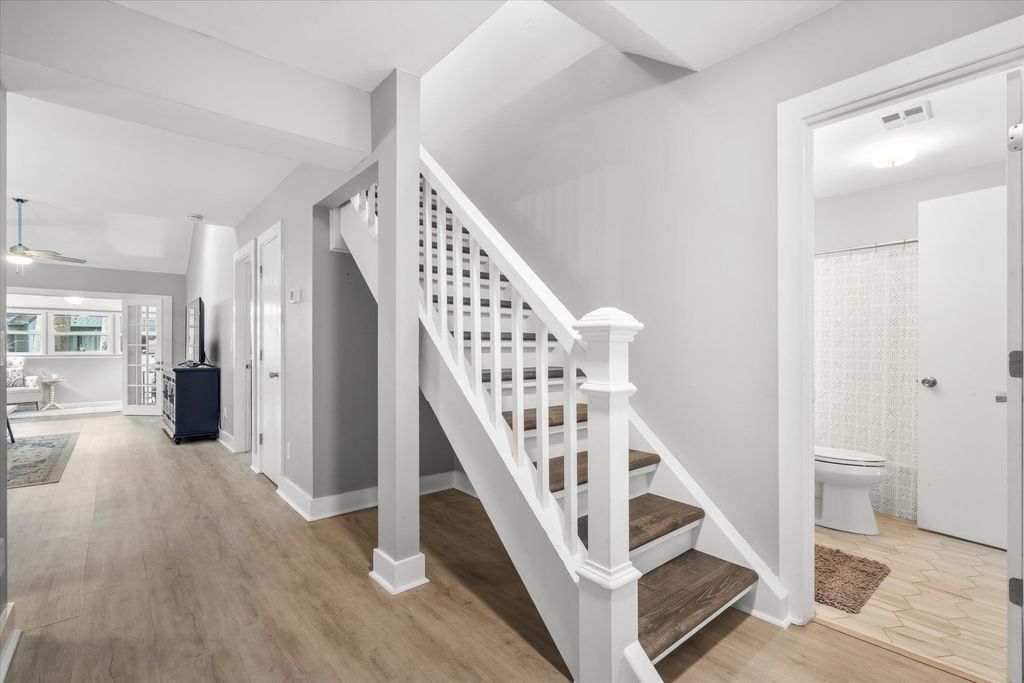 Photo of 1137 Hidden Cove Drive #39, Mount Pleasant, SC 29464 (MLS # 25019367)