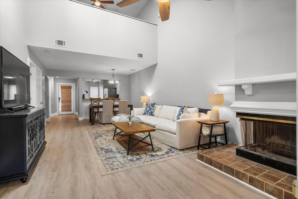Photo of 1137 Hidden Cove Drive #39, Mount Pleasant, SC 29464 (MLS # 25019367)