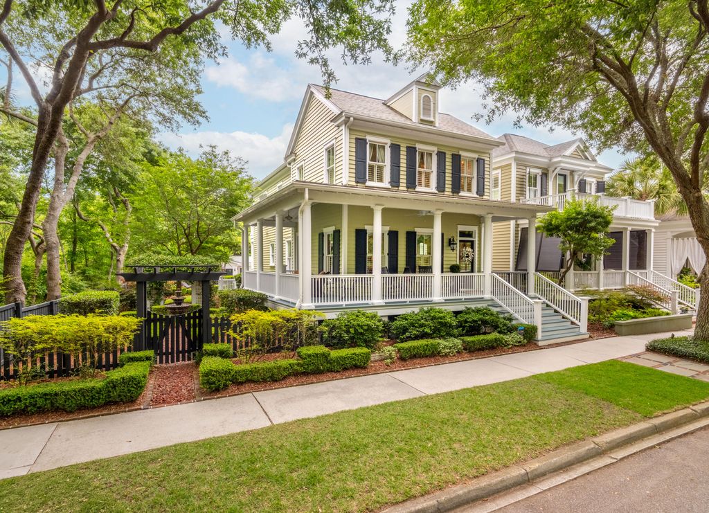Photo of 224 Ponsbury Road, Mount Pleasant, SC 29464 (MLS # 26014172)