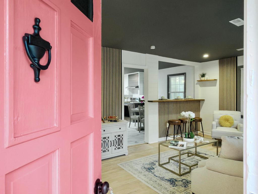 Photo of 2632 Ridgewood Avenue, Charleston, SC 29414 (MLS # 26009565)