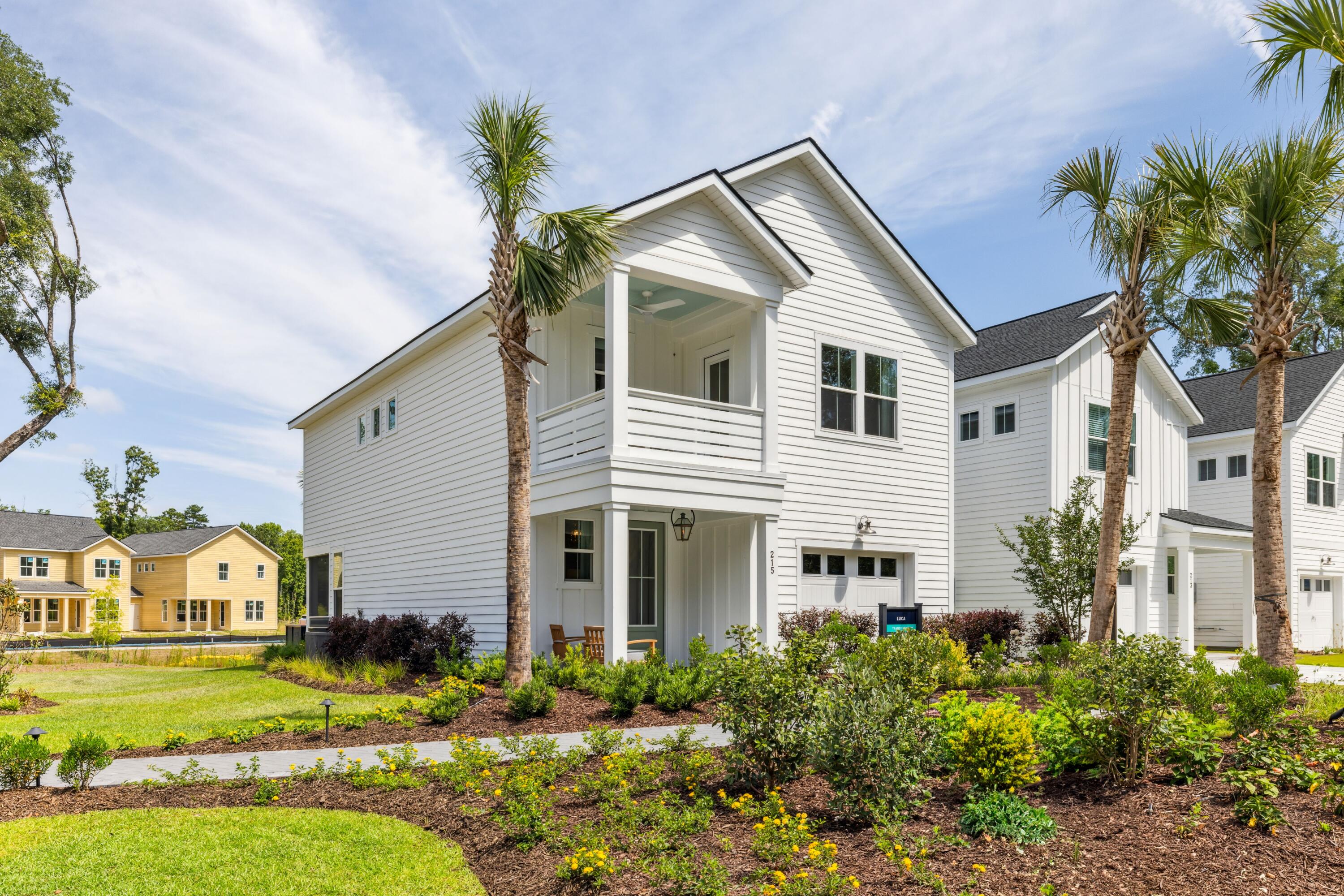 152 Claret Cup Way