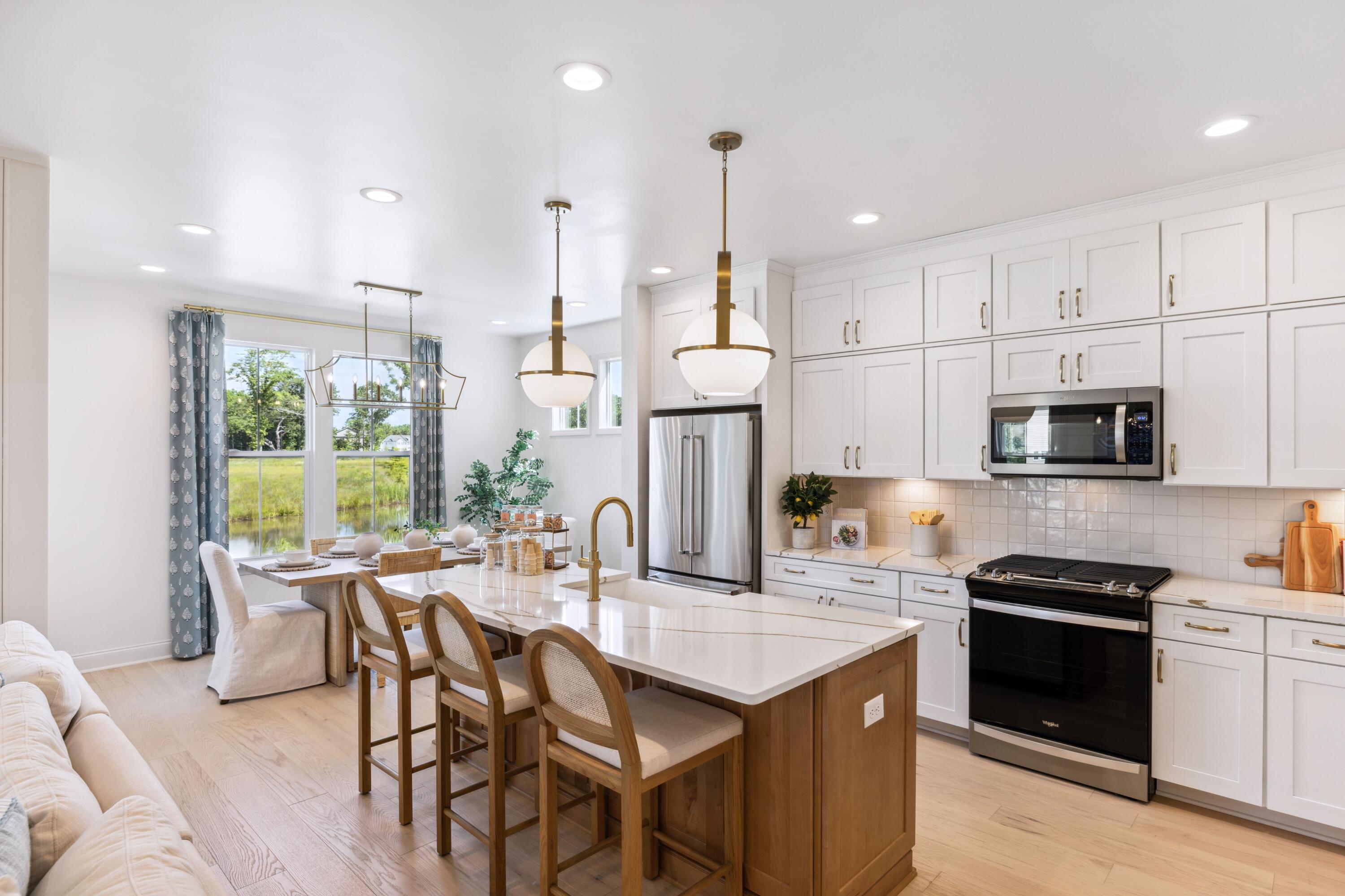 152 Claret Cup Way