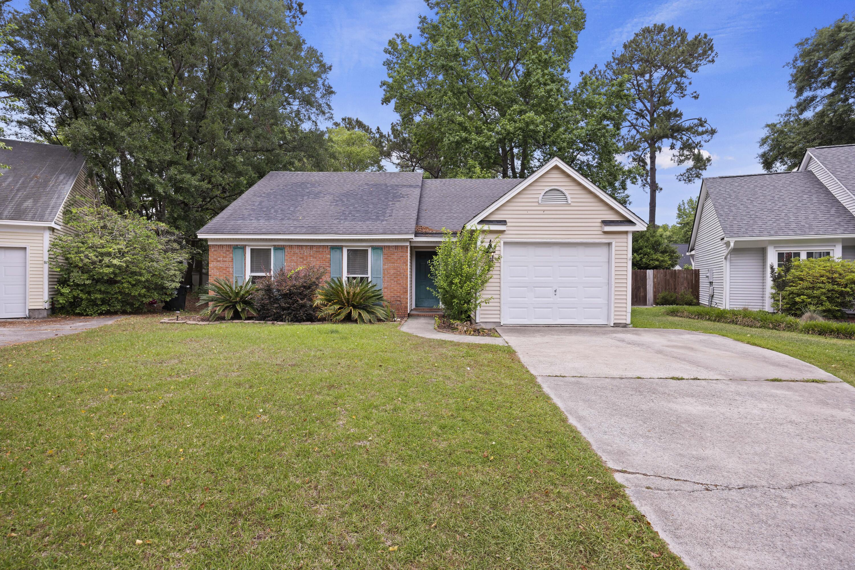 111 Macfarren Lane