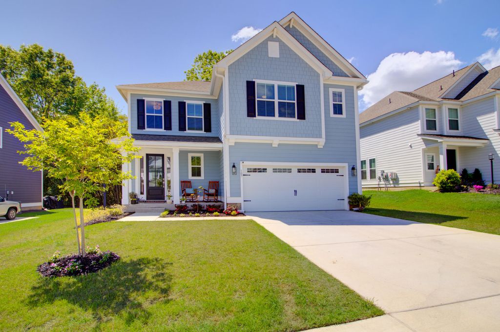 Photo of 107 Abbey Terrace Road, Moncks Corner, SC 29461 (MLS # 26009752)