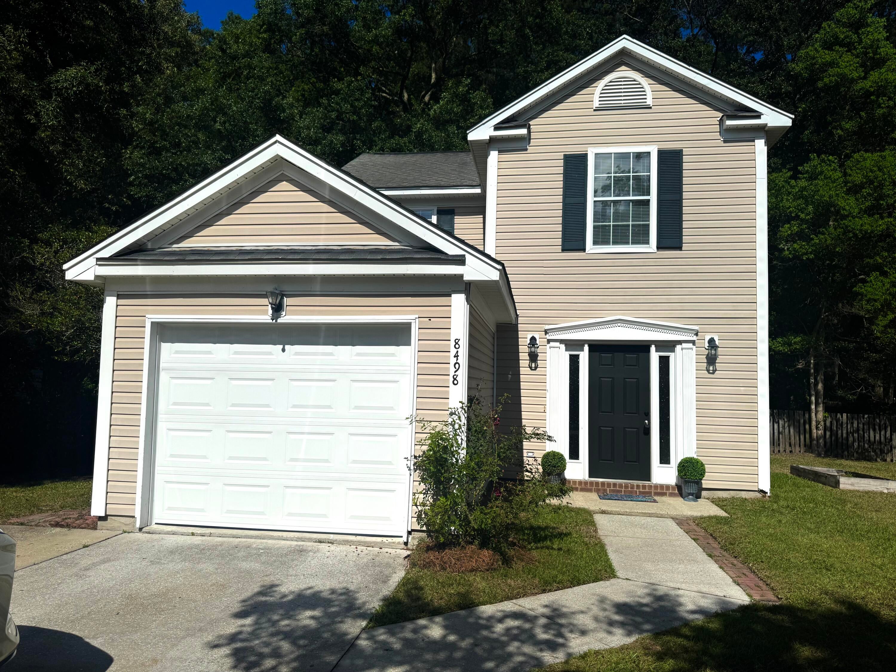 8498 William Moultrie Drive