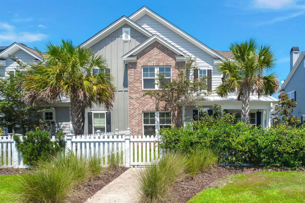 Photo of 2666 Park West Boulevard, Mount Pleasant, SC 29466 (MLS # 25022979)