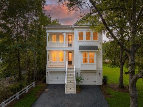 Photo of 2772 Burden Creek Road, Johns Island, SC 29455 (MLS # 26010810)