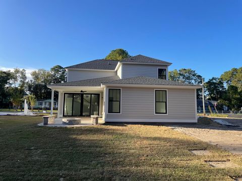 A home in Mount Pleasant