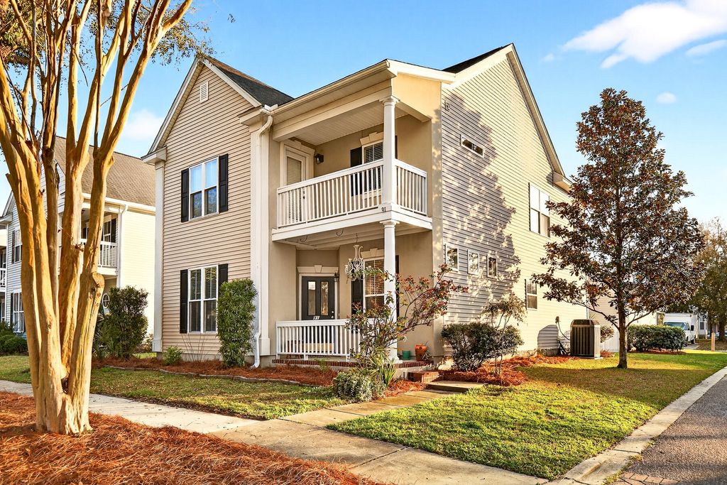 Photo of 91 Cross Timbers Drive, Summerville, SC 29485 (MLS # 26006861)