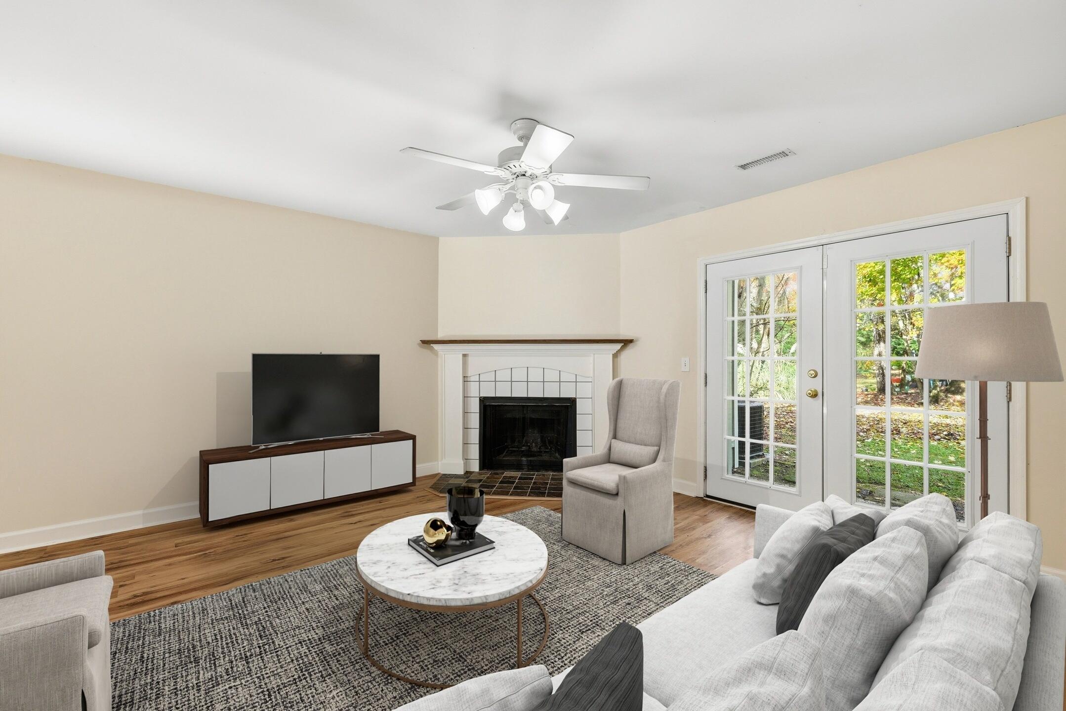 2753 Jobee Drive 6