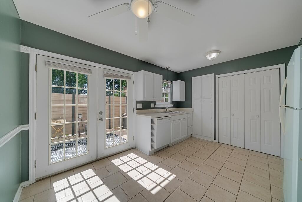1423 Ashley River Road 4b