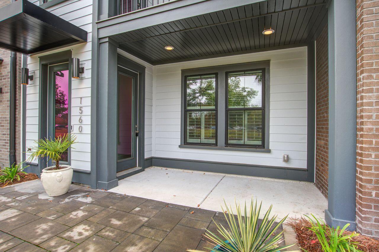 1560 Hancock Street B-4