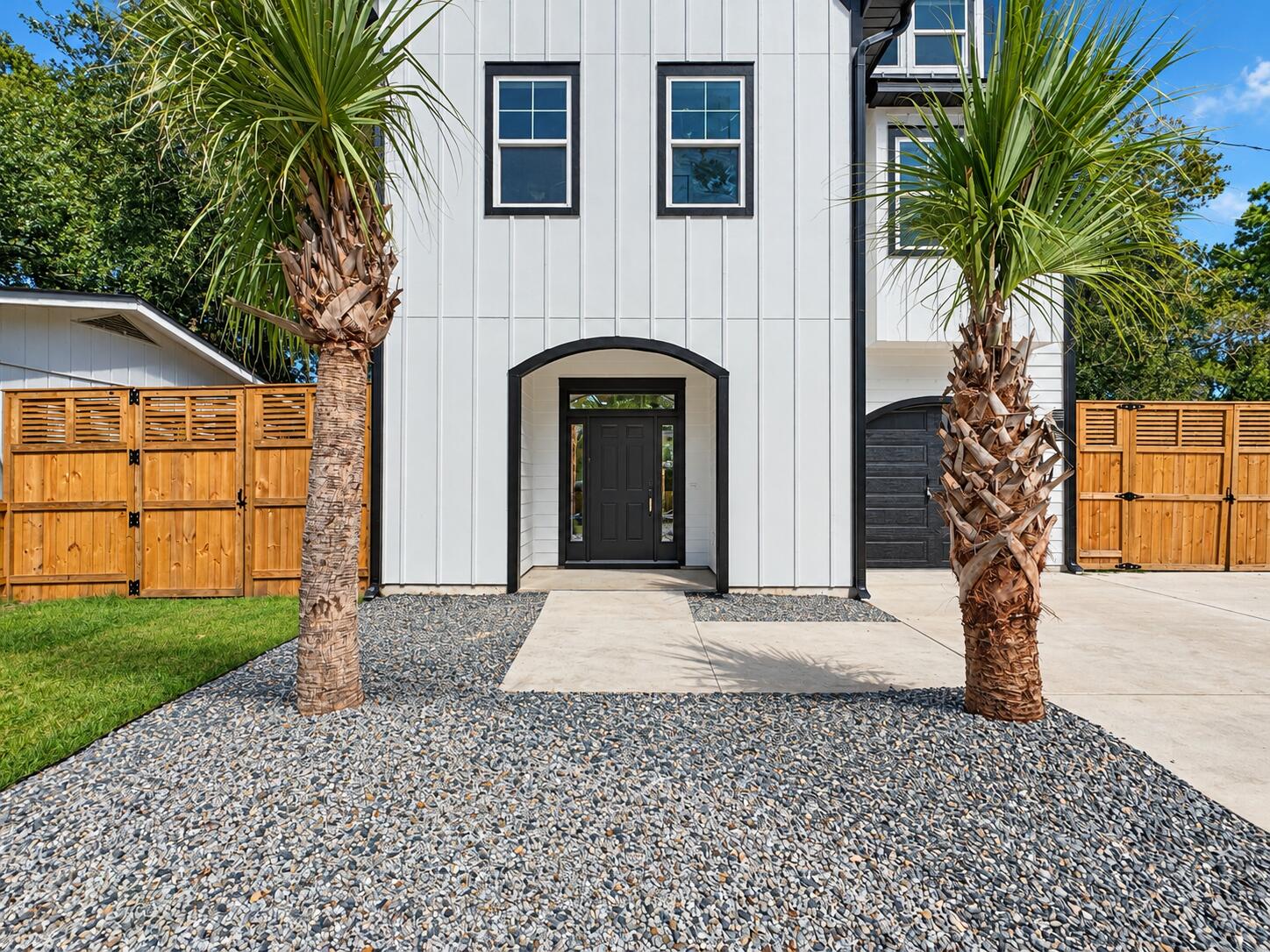 4610 W Ada Avenue