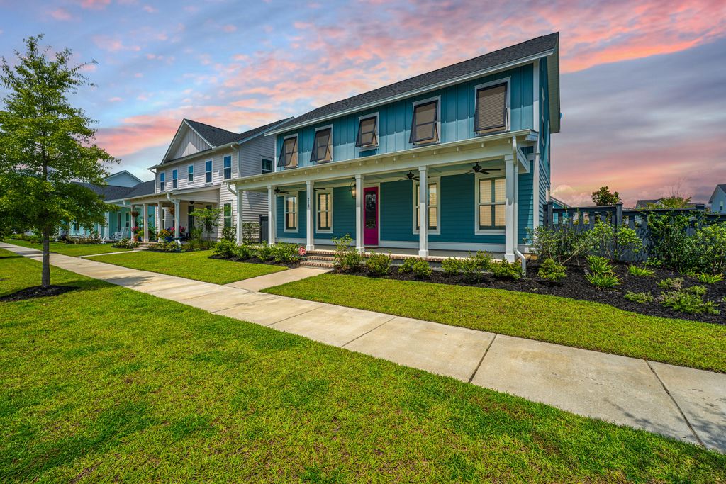 Photo of 318 Ripple Park Drive, Summerville, SC 29486 (MLS # 25013504)