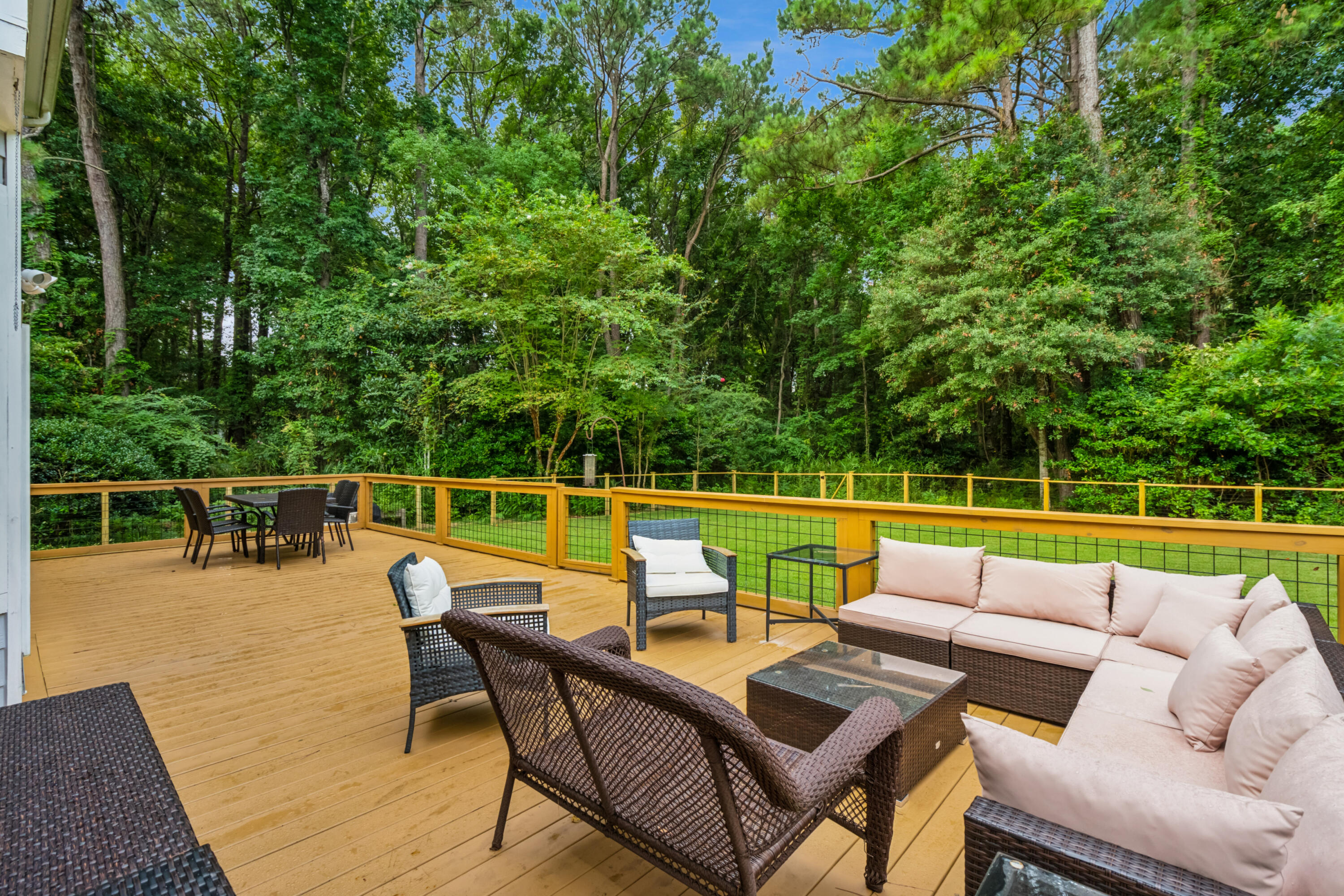 2757 Merwether Lane