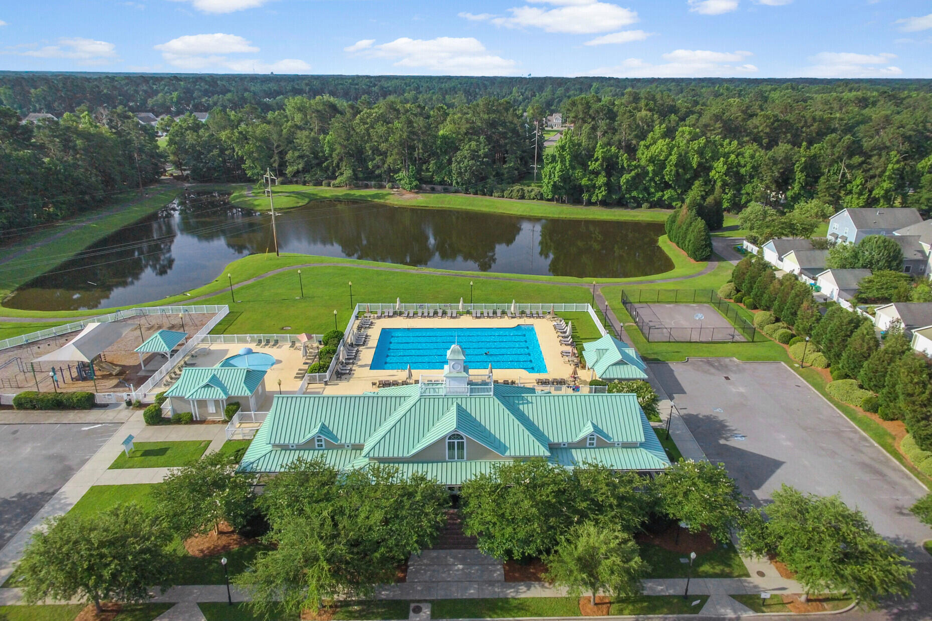 302 Hydrangea Street