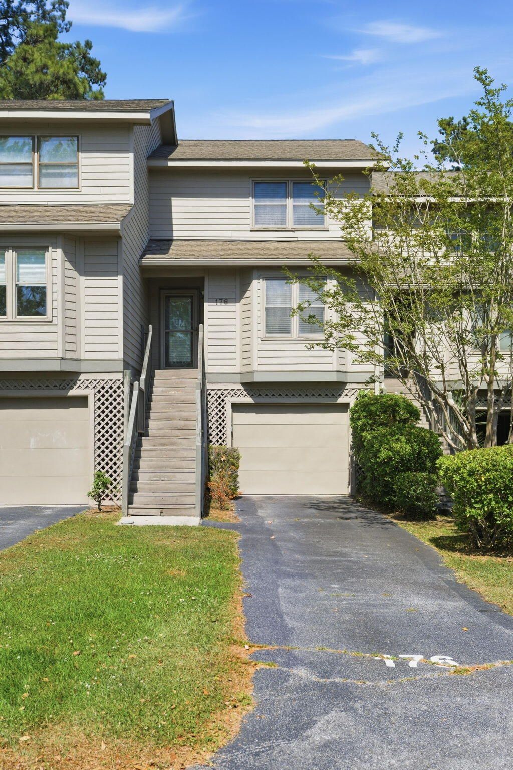 Photo of 176 River Breeze Drive, Charleston, SC 29407 (MLS # 26011654)