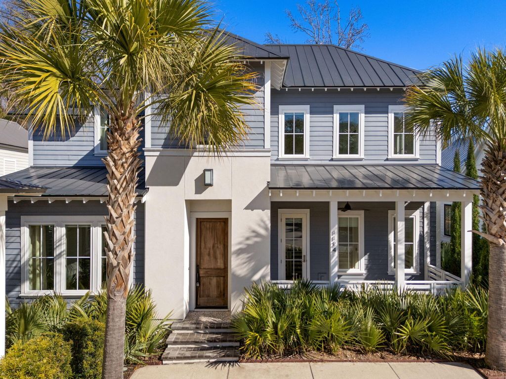 Photo of 1124 Fulton Hall Lane, Mount Pleasant, SC 29466 (MLS # 26004817)