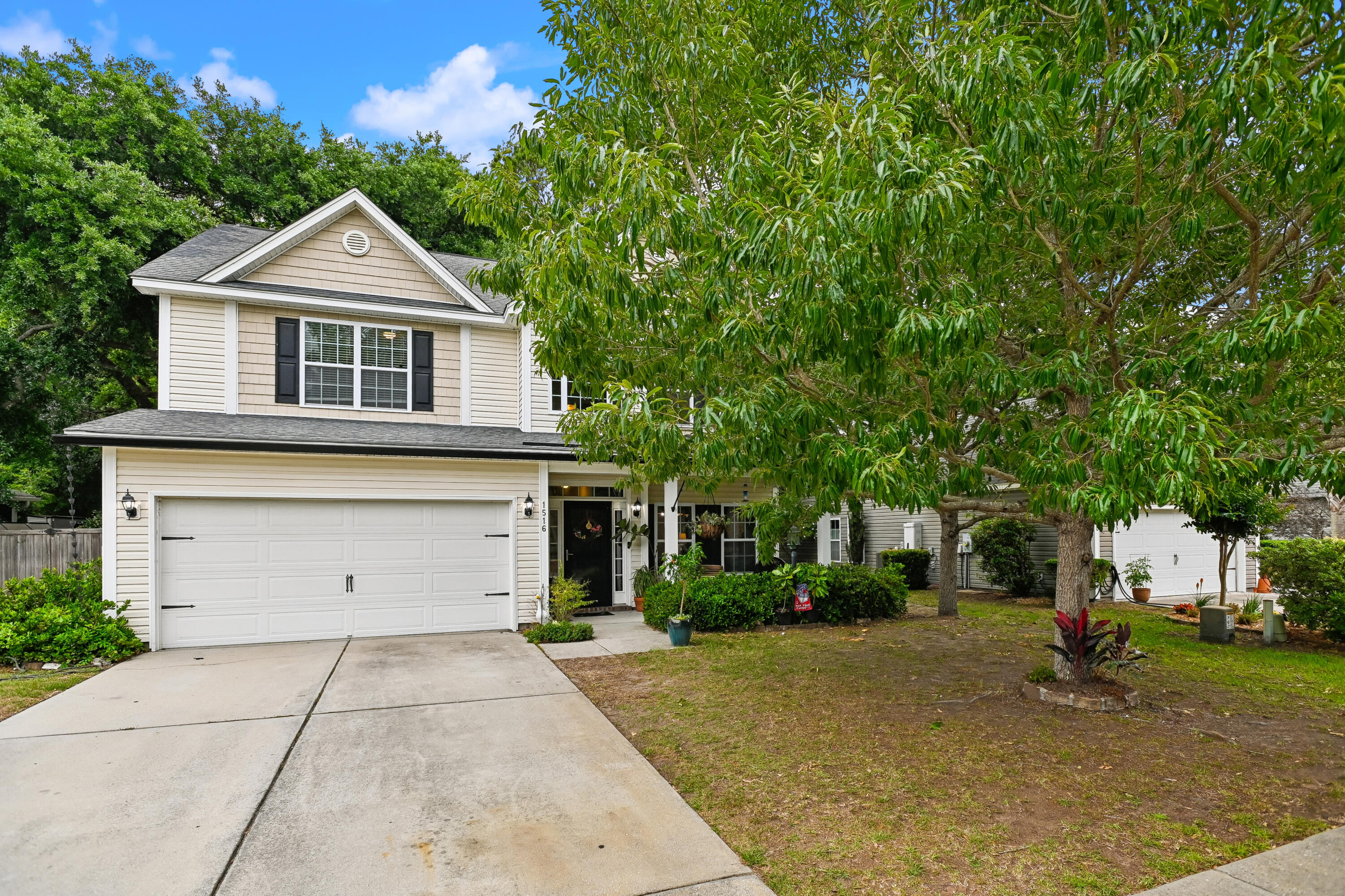 1516 Maple Grove Drive