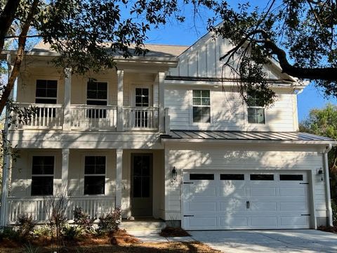 Photo of 710 Spark Street, Mount Pleasant, SC 29464 (MLS # 26006644)