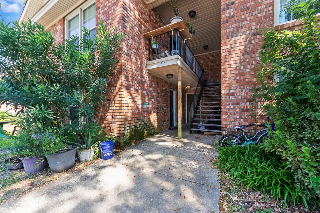 Photo of 918 Sea Gull Drive #A-D, Mount Pleasant, SC 29464 (MLS # 25027072)