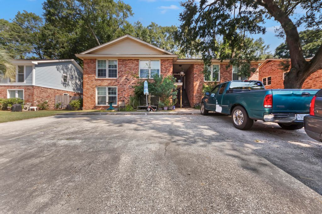 Photo of 918 Sea Gull Drive #A-D, Mount Pleasant, SC 29464 (MLS # 25027072)