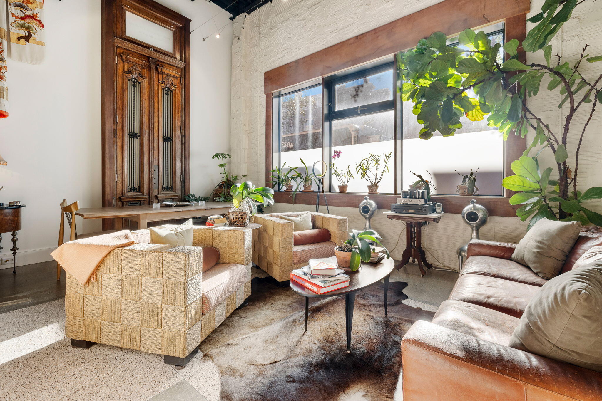 517 King Street Penthouse 1 & 10