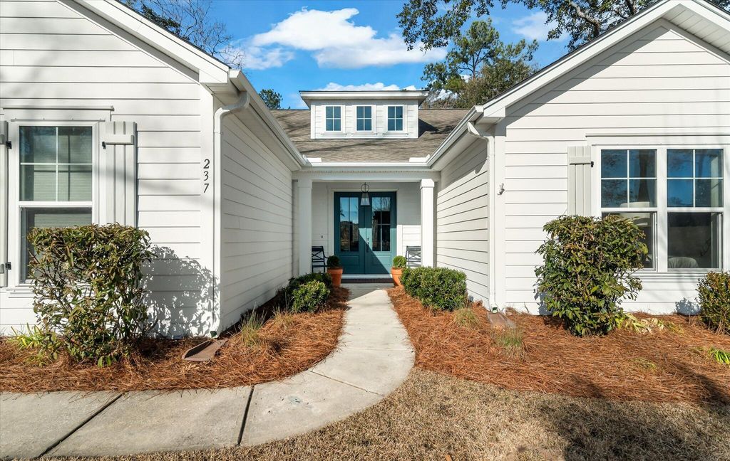 Photo of 237 Camber Road, Huger, SC 29450 (MLS # 26004296)