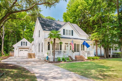 Photo of 1124 Sea Island Crossing Lane, Mount Pleasant, SC 29464 (MLS # 26020607)