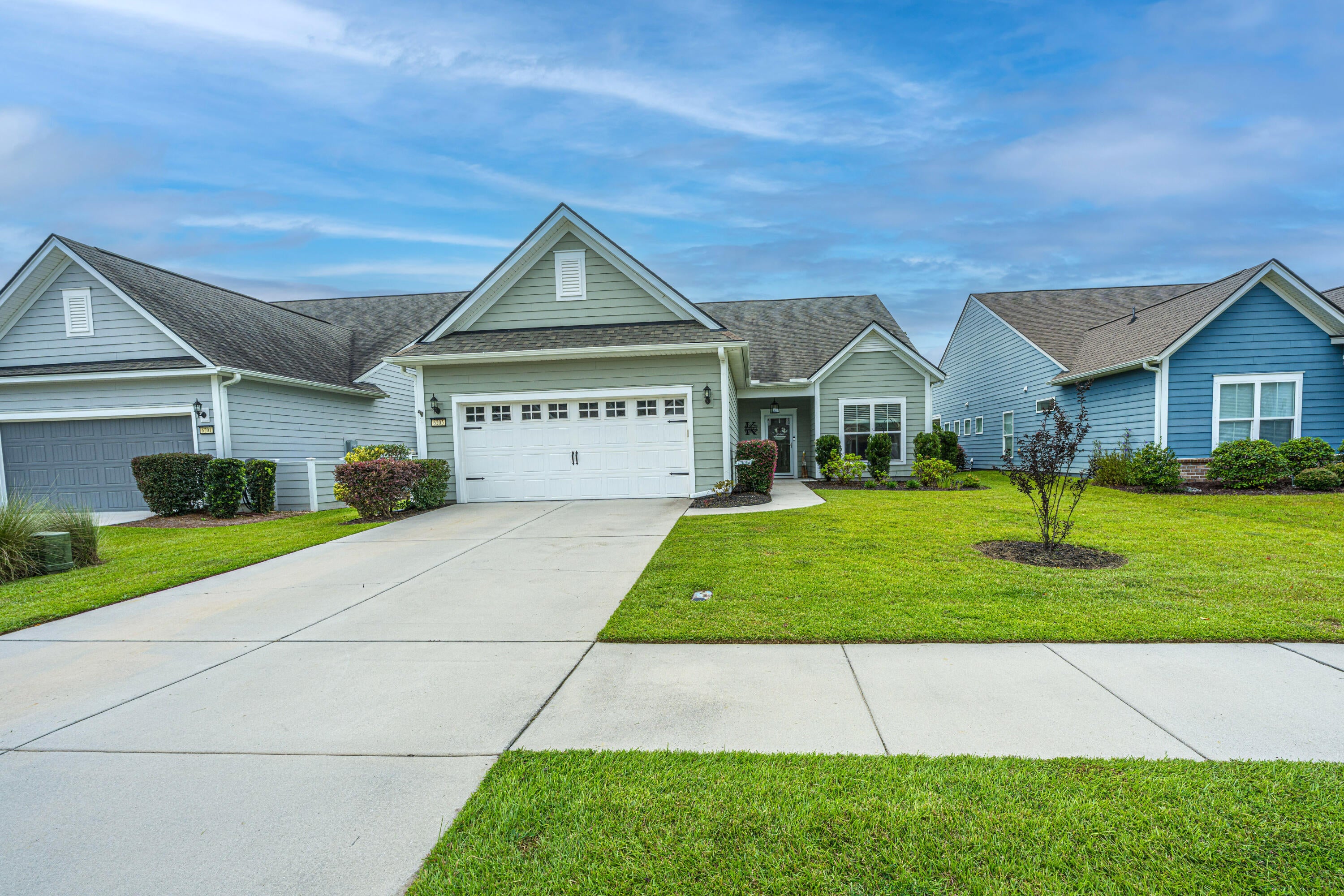 6205 Woodsedge Court