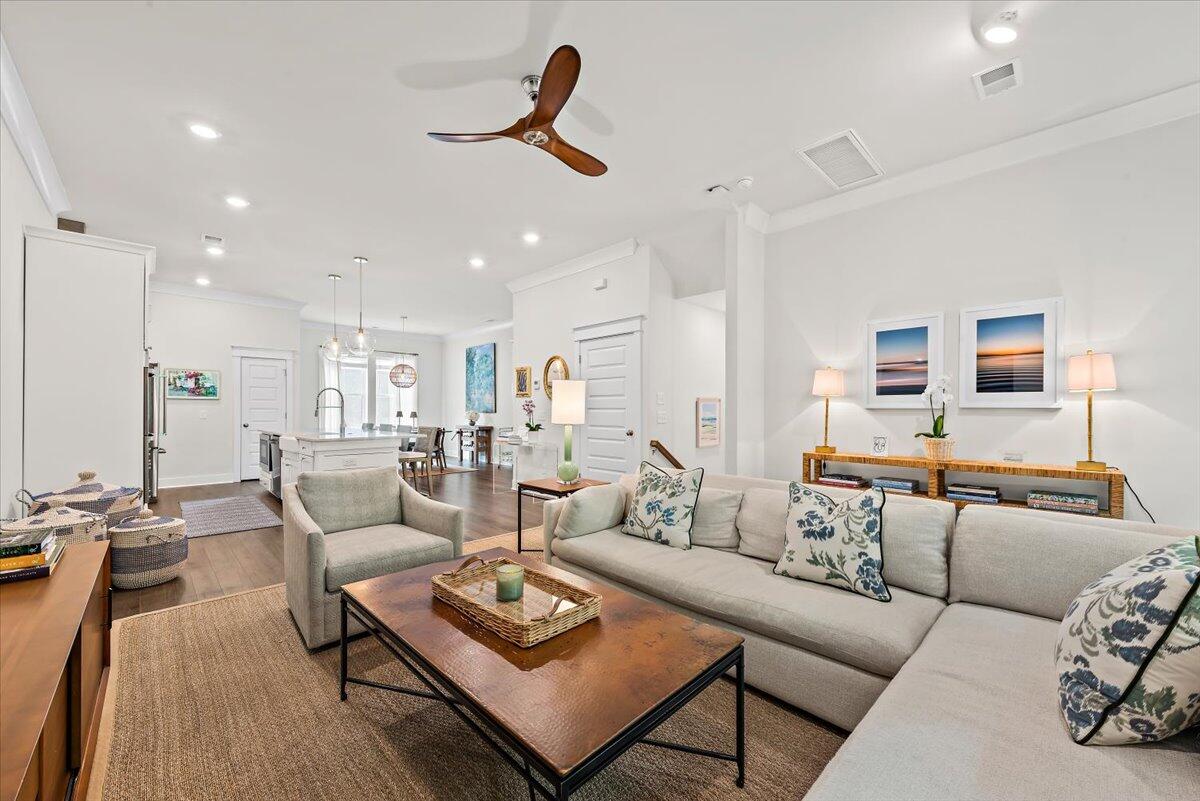 1635 Florentia Street M-3