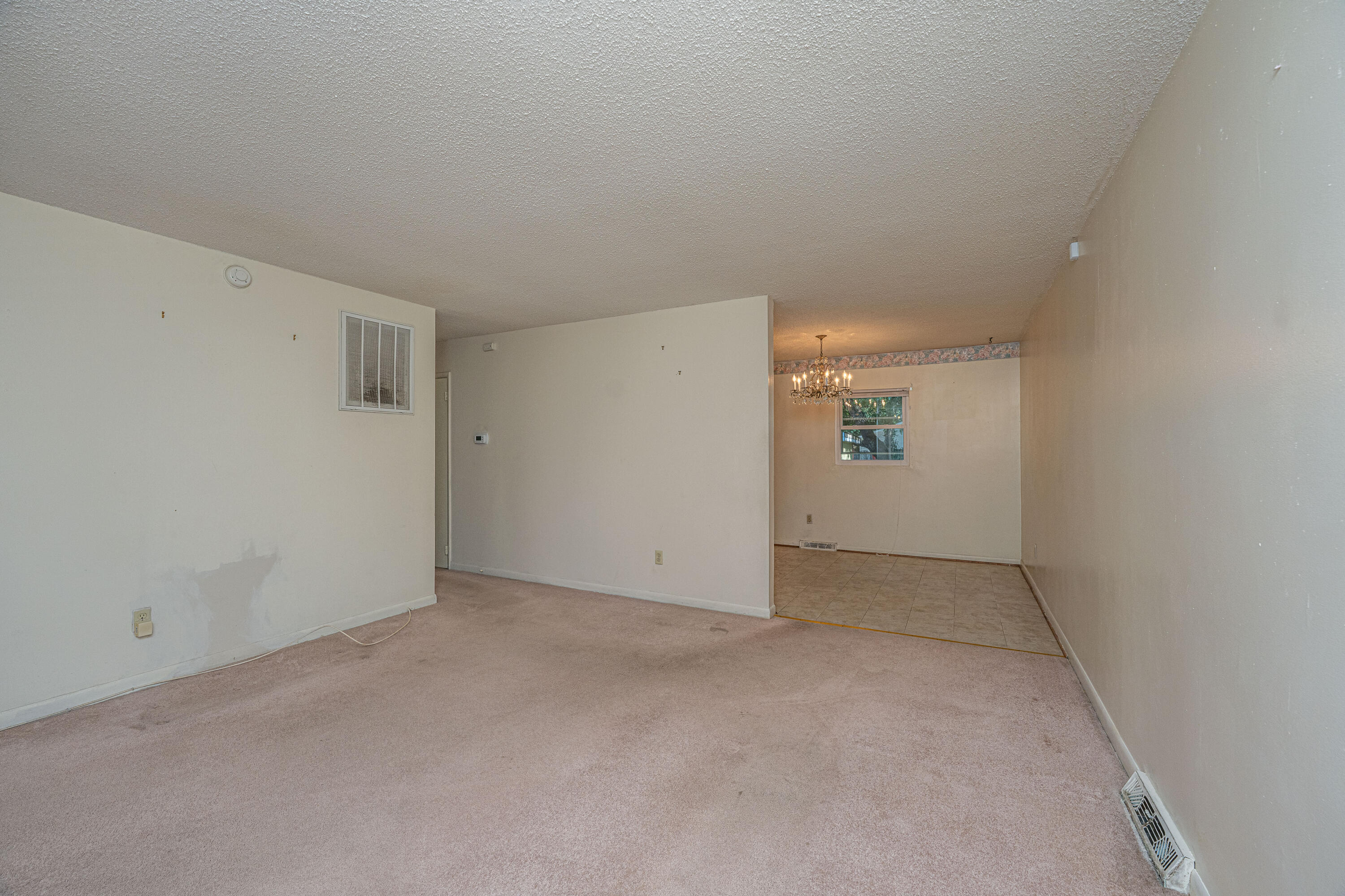 1495 Woodview Lane