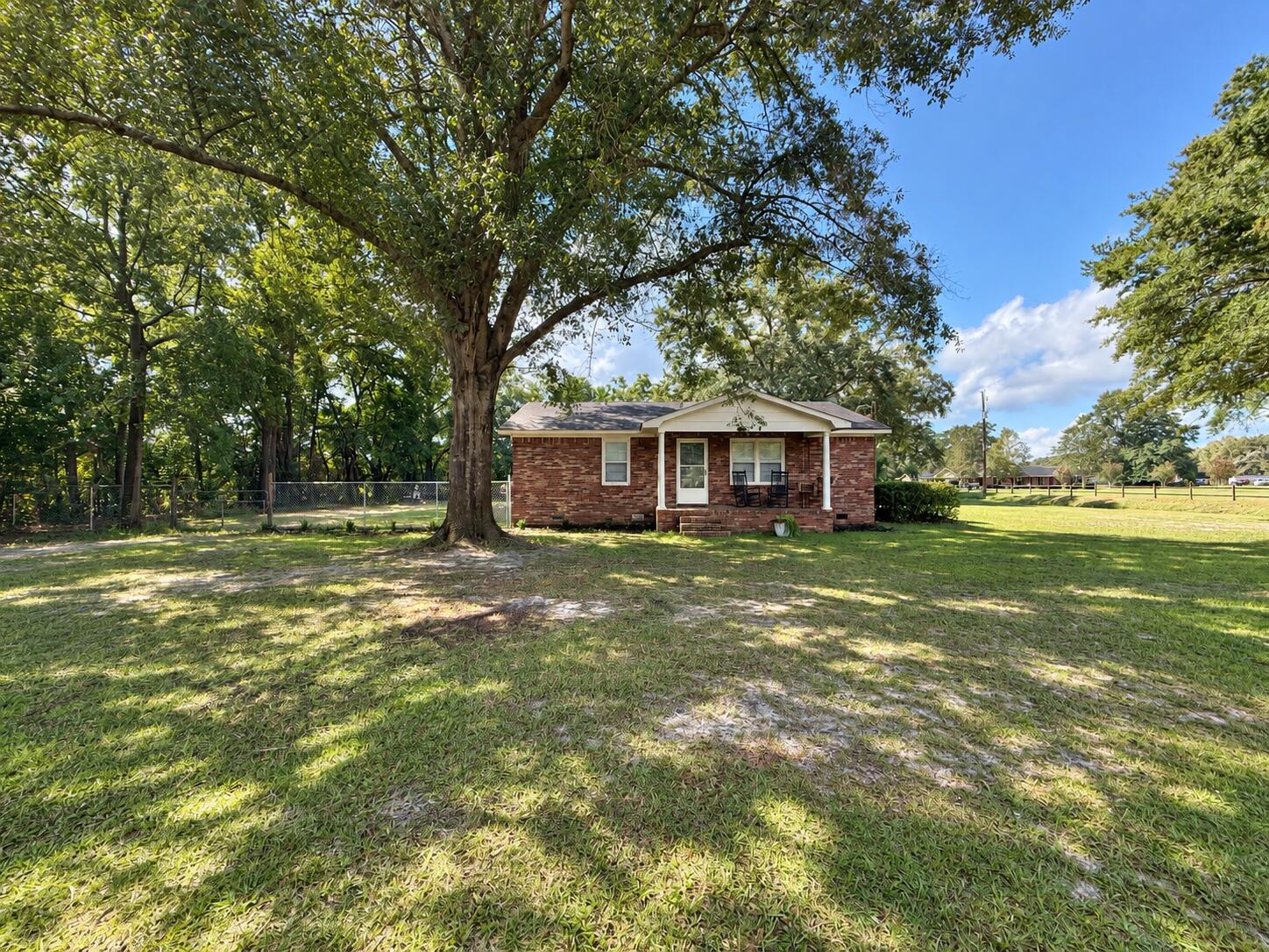 1413 Beach Road