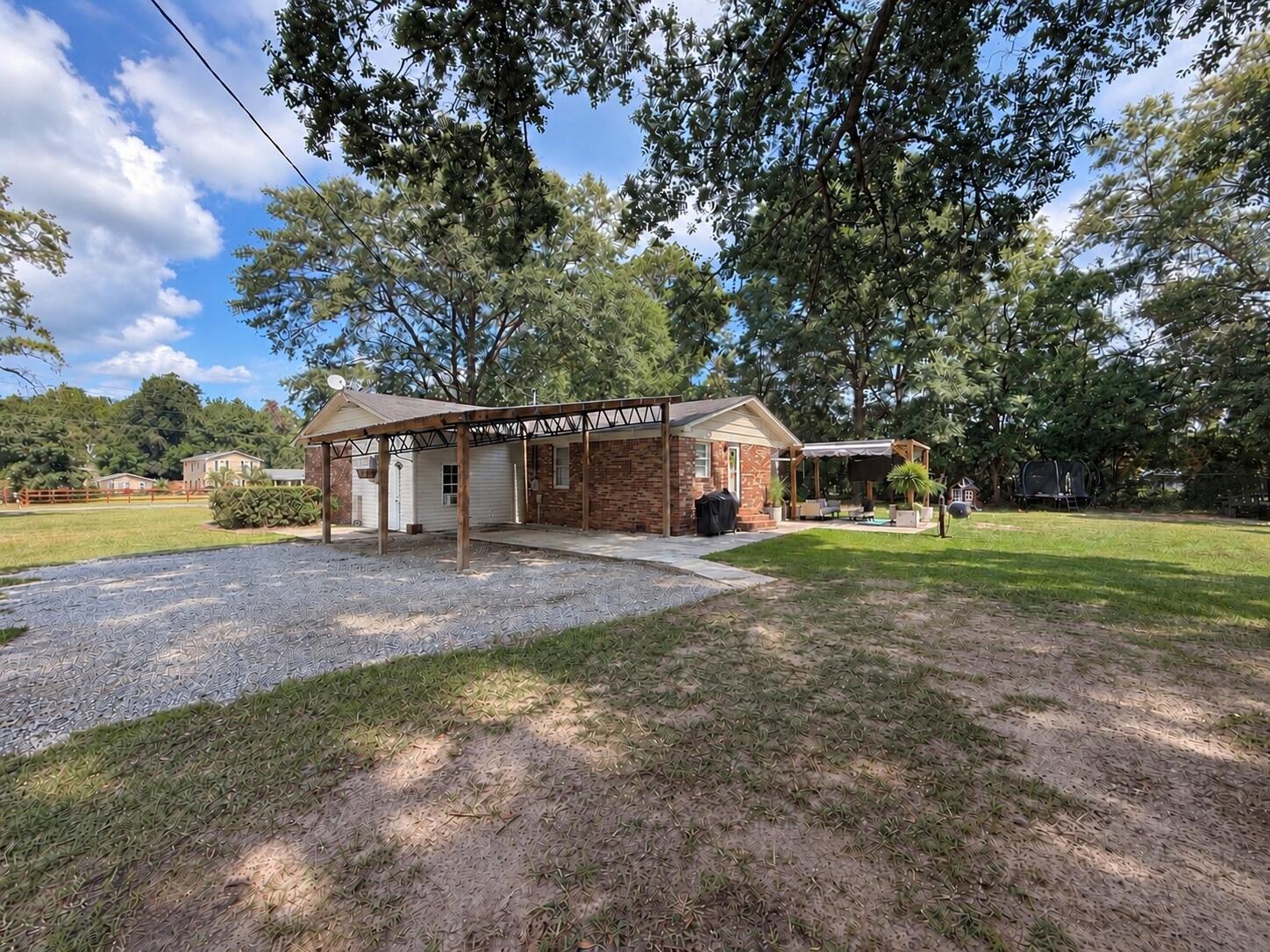 1413 Beach Road