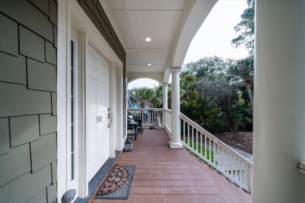 Photo of 308 Jungle Shores Drive, Edisto Beach, SC 29438 (MLS # 26005401)