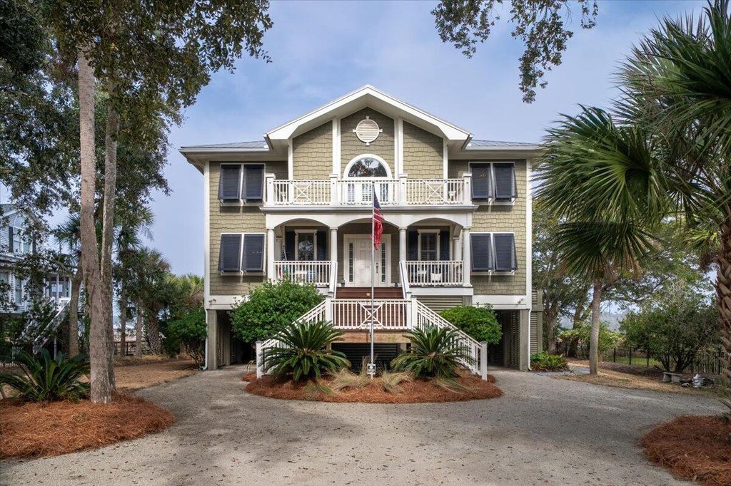 Photo of 308 Jungle Shores Drive, Edisto Beach, SC 29438 (MLS # 26005401)