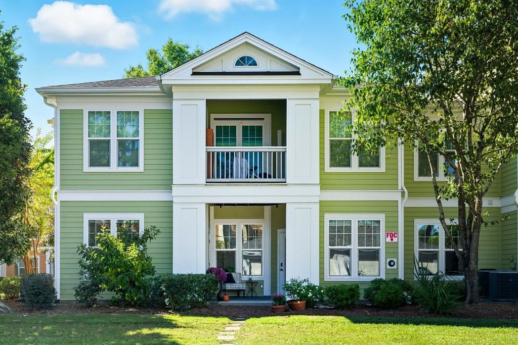 Photo of 2315 Chatelain Way, Mount Pleasant, SC 29464 (MLS # 25025193)
