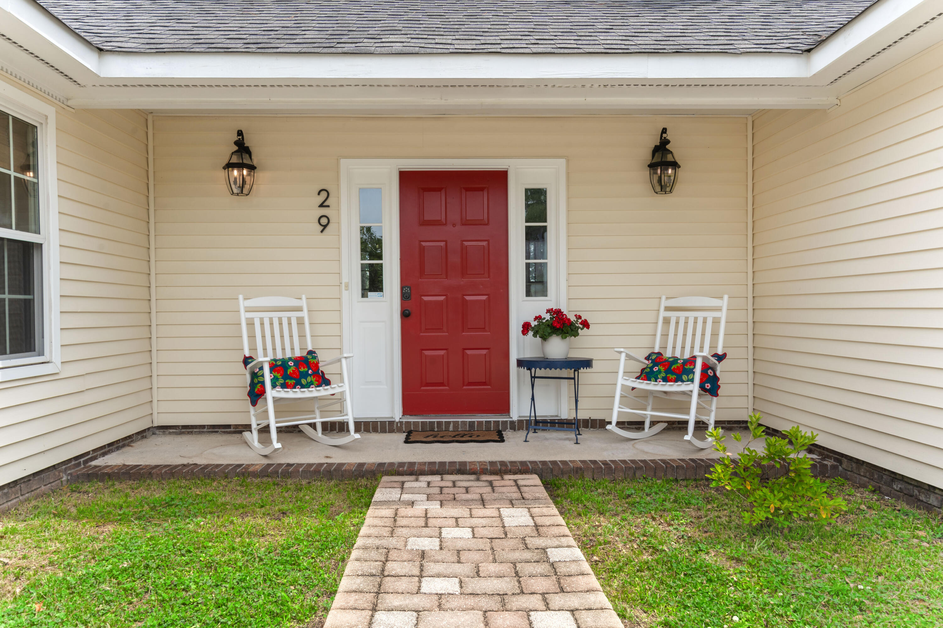 29 Fieldfare Way