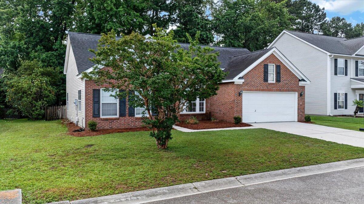 2752 Palmetto Hall Boulevard