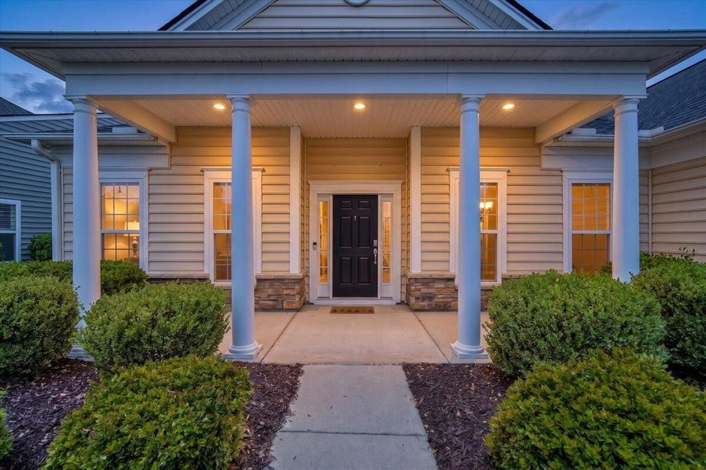 Photo of 369 Waterlily Way, Summerville, SC 29486 (MLS # 26010834)