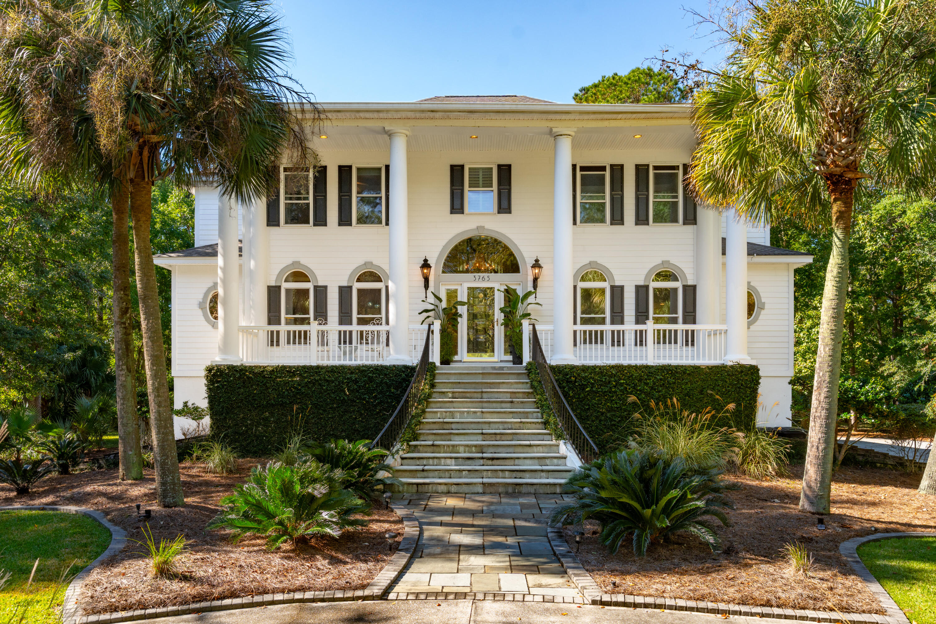 3765 Colonel Vanderhorst Circle