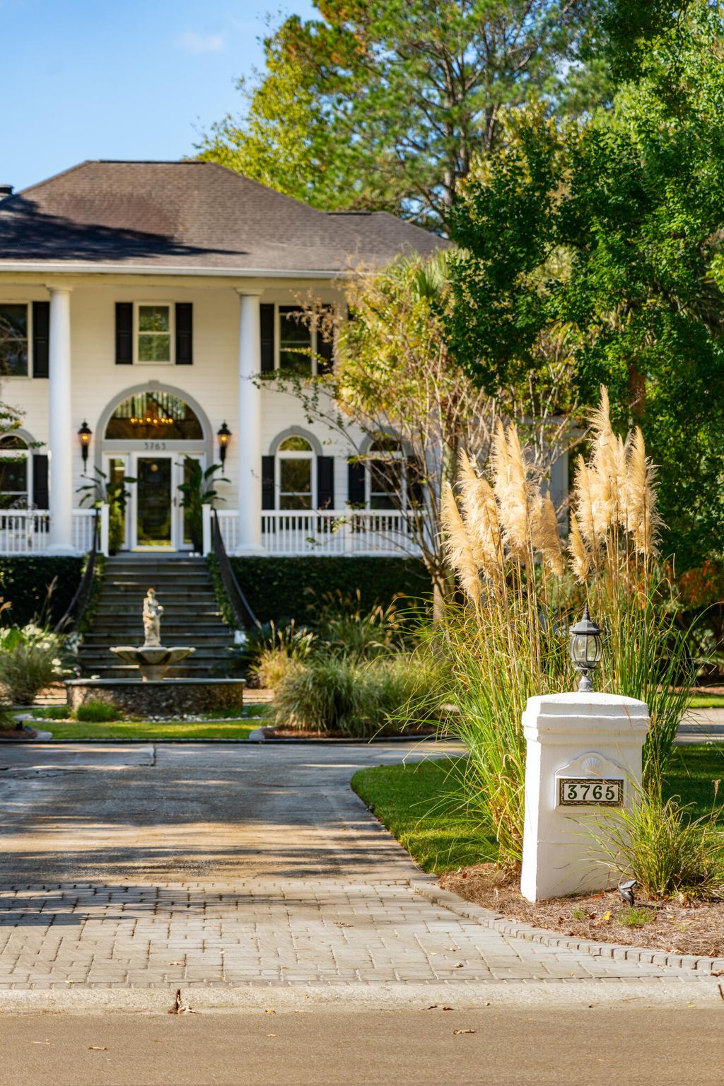 Photo of 3765 Colonel Vanderhorst Circle, Mount Pleasant, SC 29466 (MLS # 25029330)