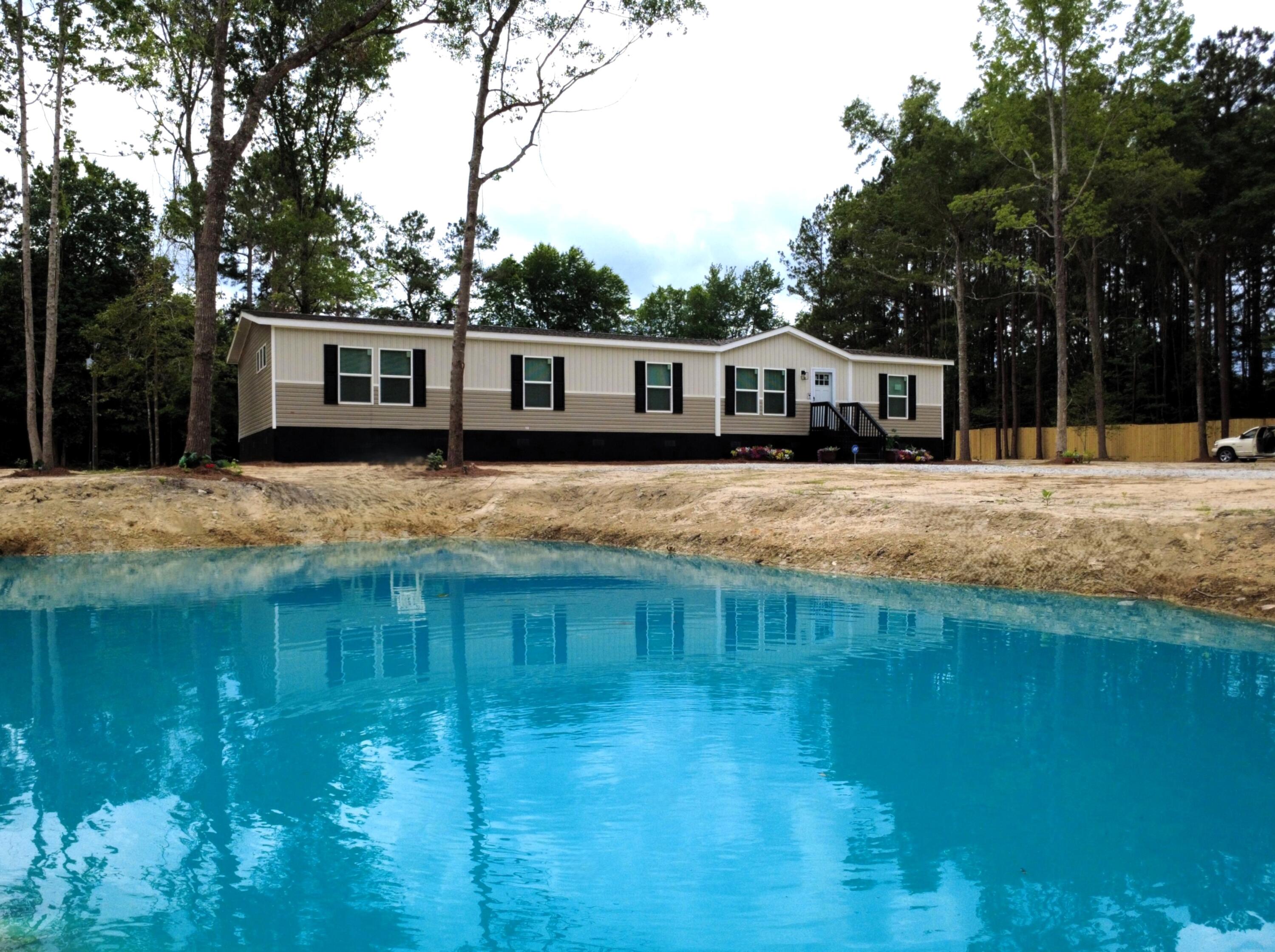215 Cottonwood Lane