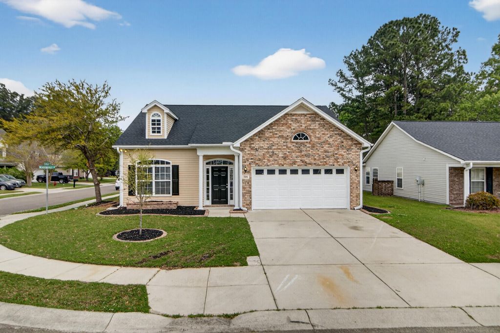 Photo of 106 Meadowvale Lane, Moncks Corner, SC 29461 (MLS # 26008473)
