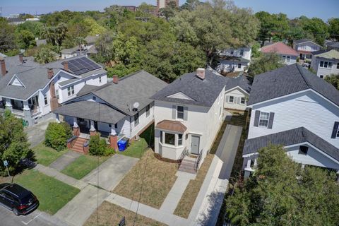 Single Family Residence in Charleston SC 144 Darlington Avenue 34.jpg