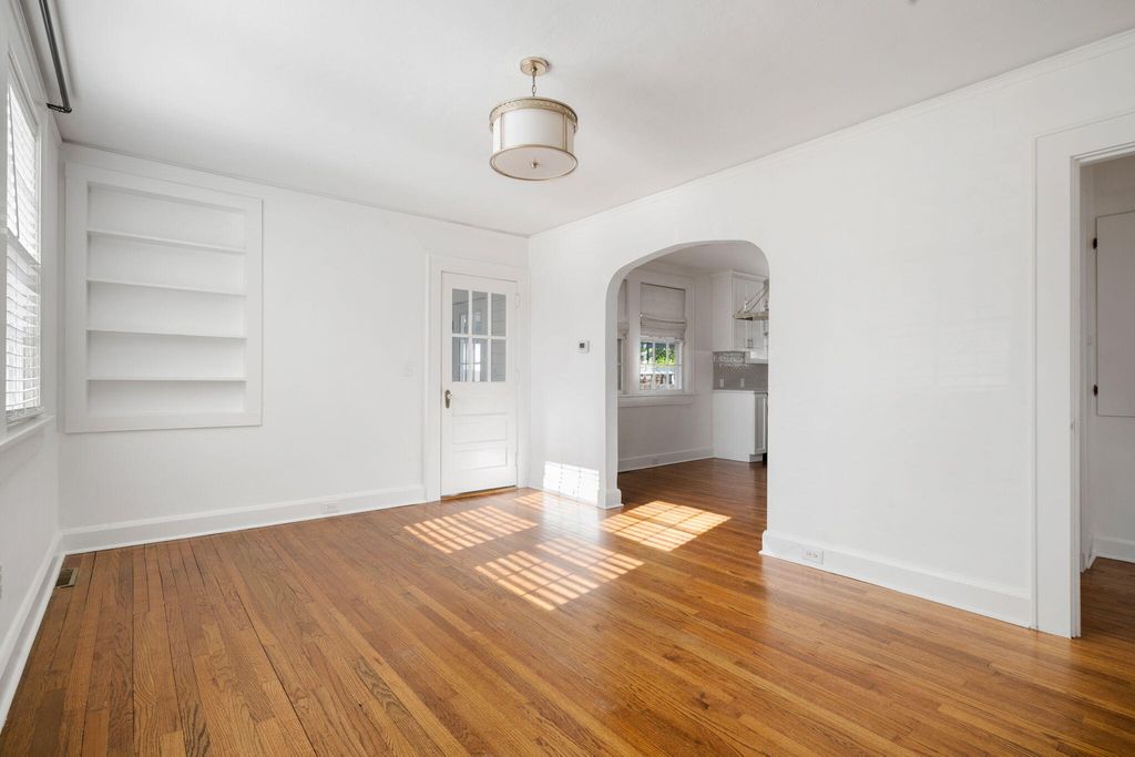 Photo of 66 Avondale Avenue, Charleston, SC 29407 (MLS # 26005412)