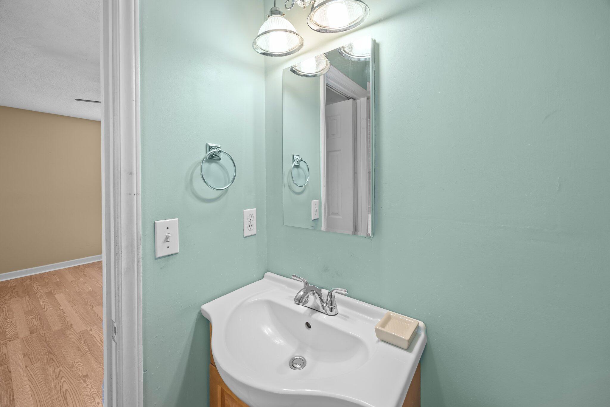 Summerville, South Carolina 29485, United States, 3 Bedrooms Bedrooms, ,2 BathroomsBathrooms,Residential,Active,163444