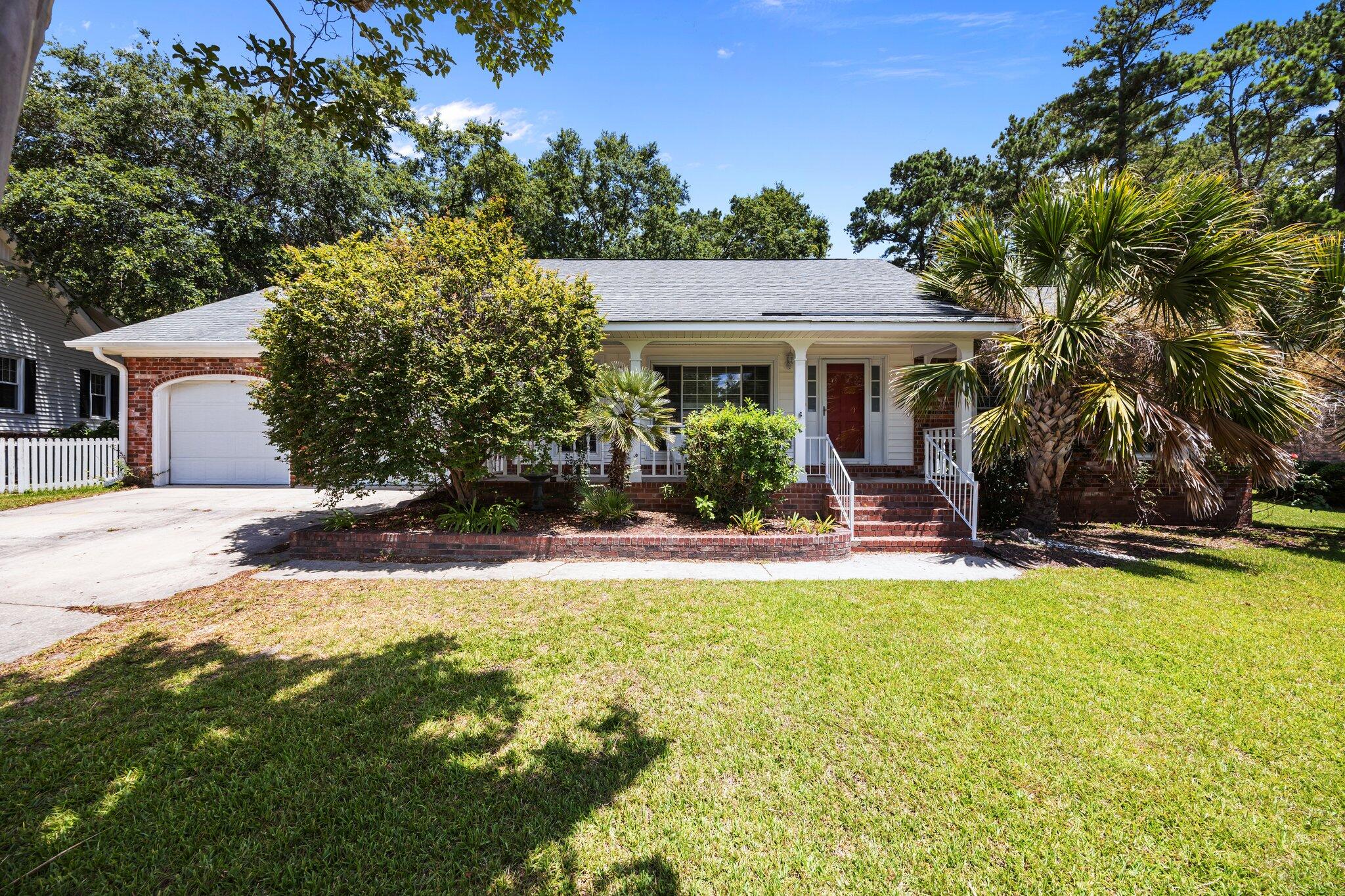 Summerville, South Carolina 29485, United States, 3 Bedrooms Bedrooms, ,2 BathroomsBathrooms,Residential,Active,163444