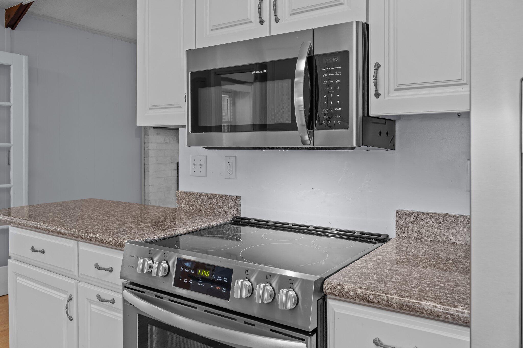 Summerville, South Carolina 29485, United States, 3 Bedrooms Bedrooms, ,2 BathroomsBathrooms,Residential,Active,163444